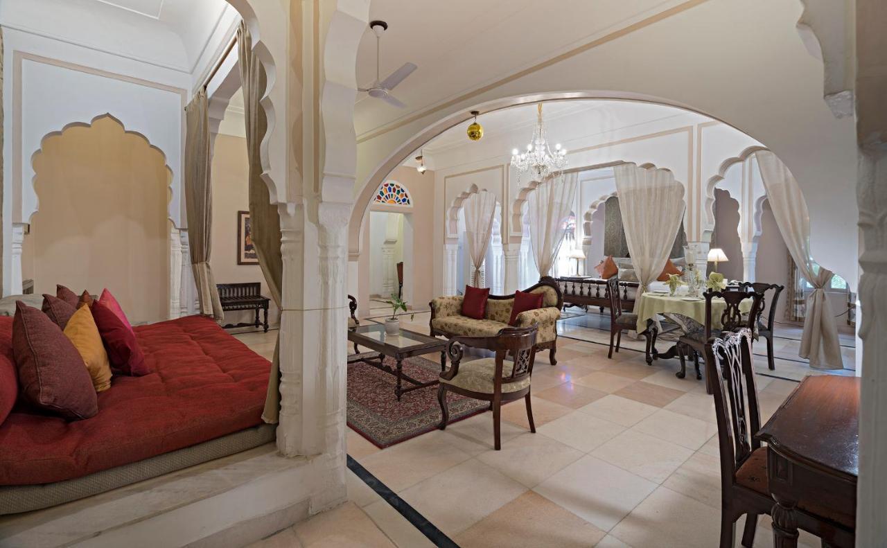 Alsisar Mahal- Heritage Hotel מראה חיצוני תמונה
