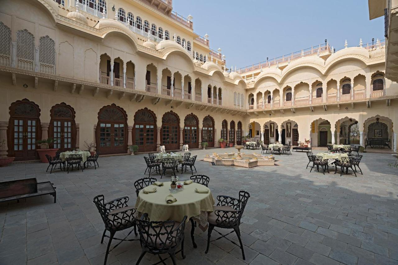 Alsisar Mahal- Heritage Hotel מראה חיצוני תמונה
