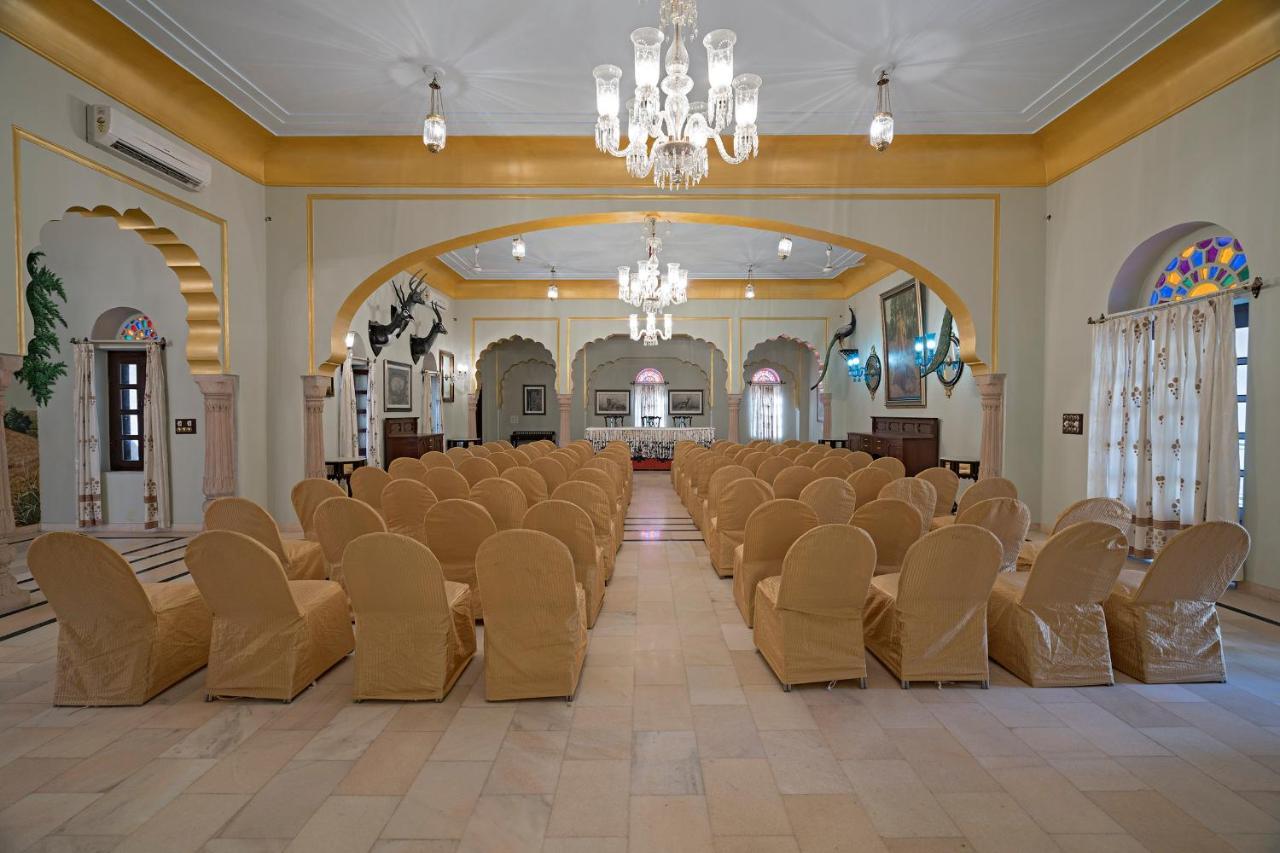 Alsisar Mahal- Heritage Hotel מראה חיצוני תמונה